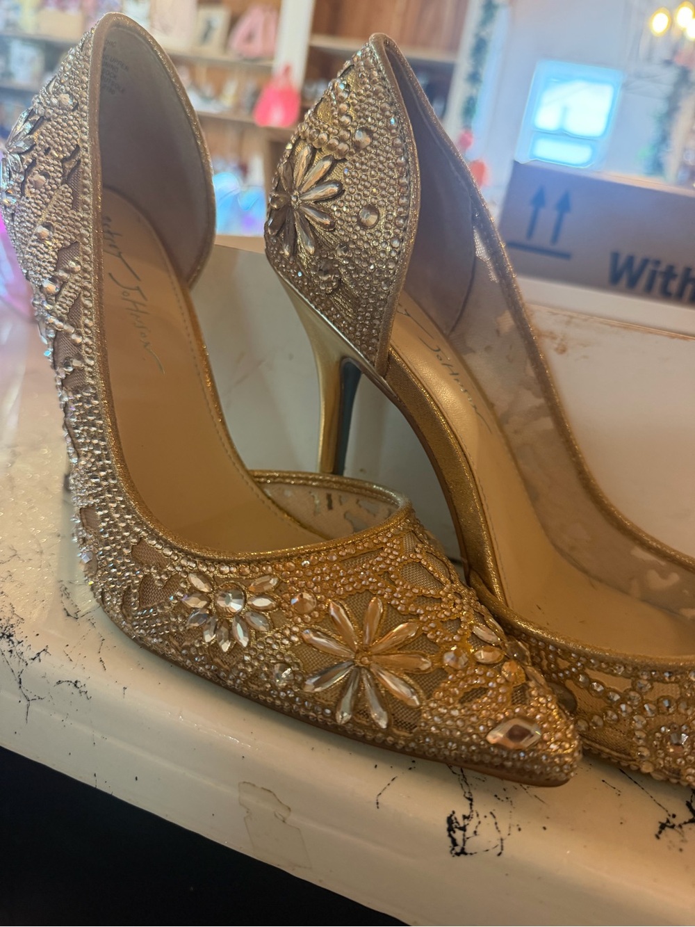 Betsey Johnson Embellished Gold High Heel Pumps - Women's Evening Shoes size 9 - Picture 6 of 14